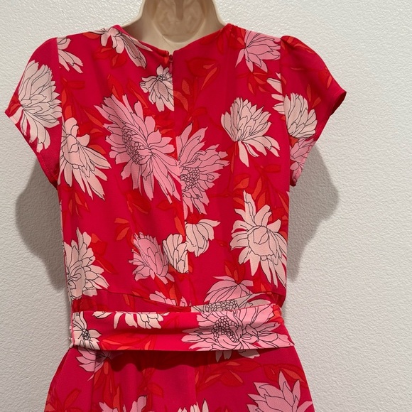 Talbots Belted Midi Shirtdress Sz 4 Chrysanthemum Red Floral Fit & Flare Pockets - Picture 7 of 10